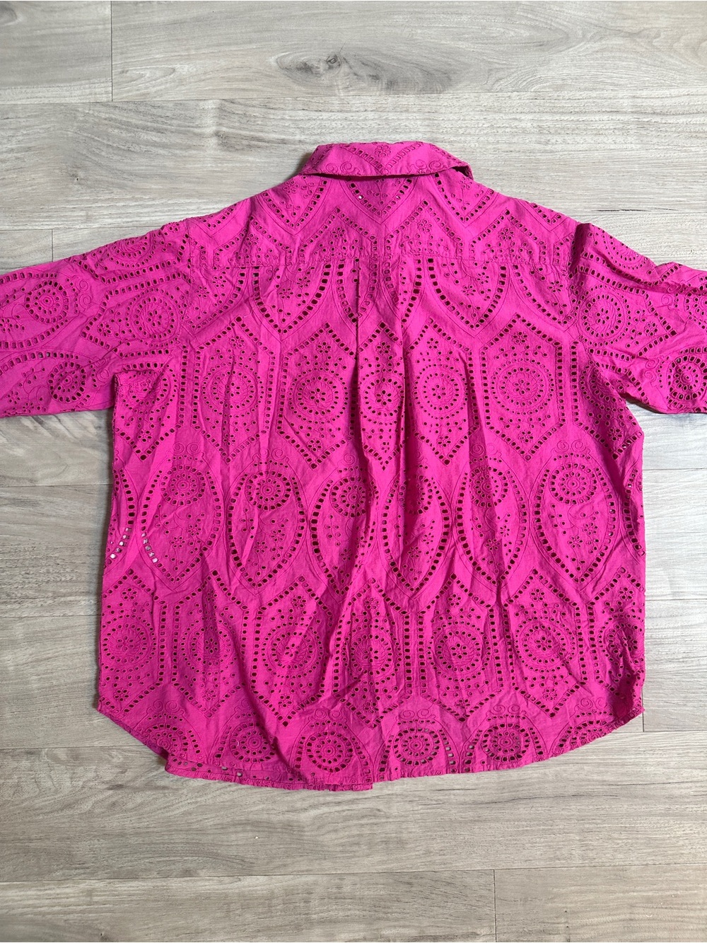 NWT SEZANE Max Magenta Pink Eyelet Long Sleeve Button-Up Shirt, US 6 / FR 38 - Picture 9 of 10